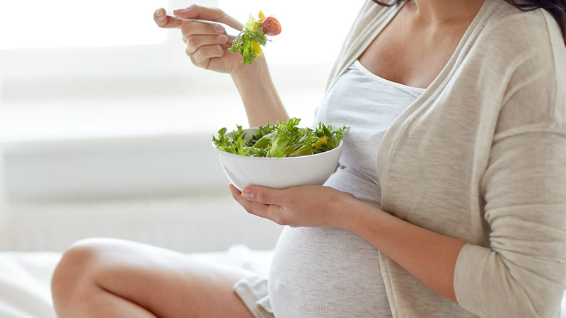 Lưu ý những loại rau bà bầu không được ăn để bảo vệ sức khỏe mẹ và bé